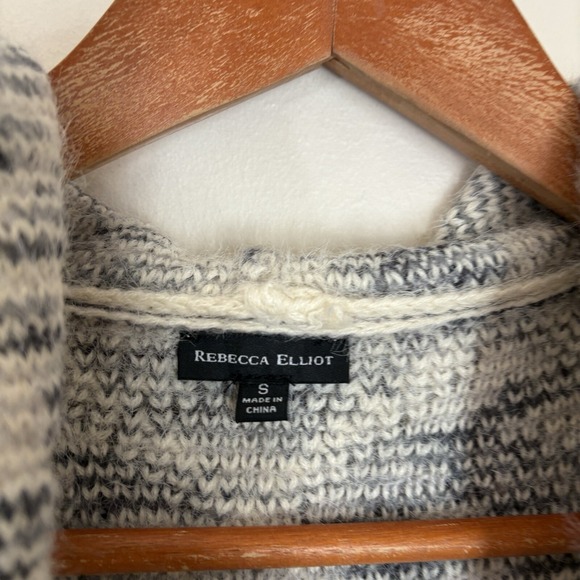 Rebecca Elliot Womens Hooded Open Cardigan Sweater Small Geometric Fuzzy Stretch - Picture 2 of 9